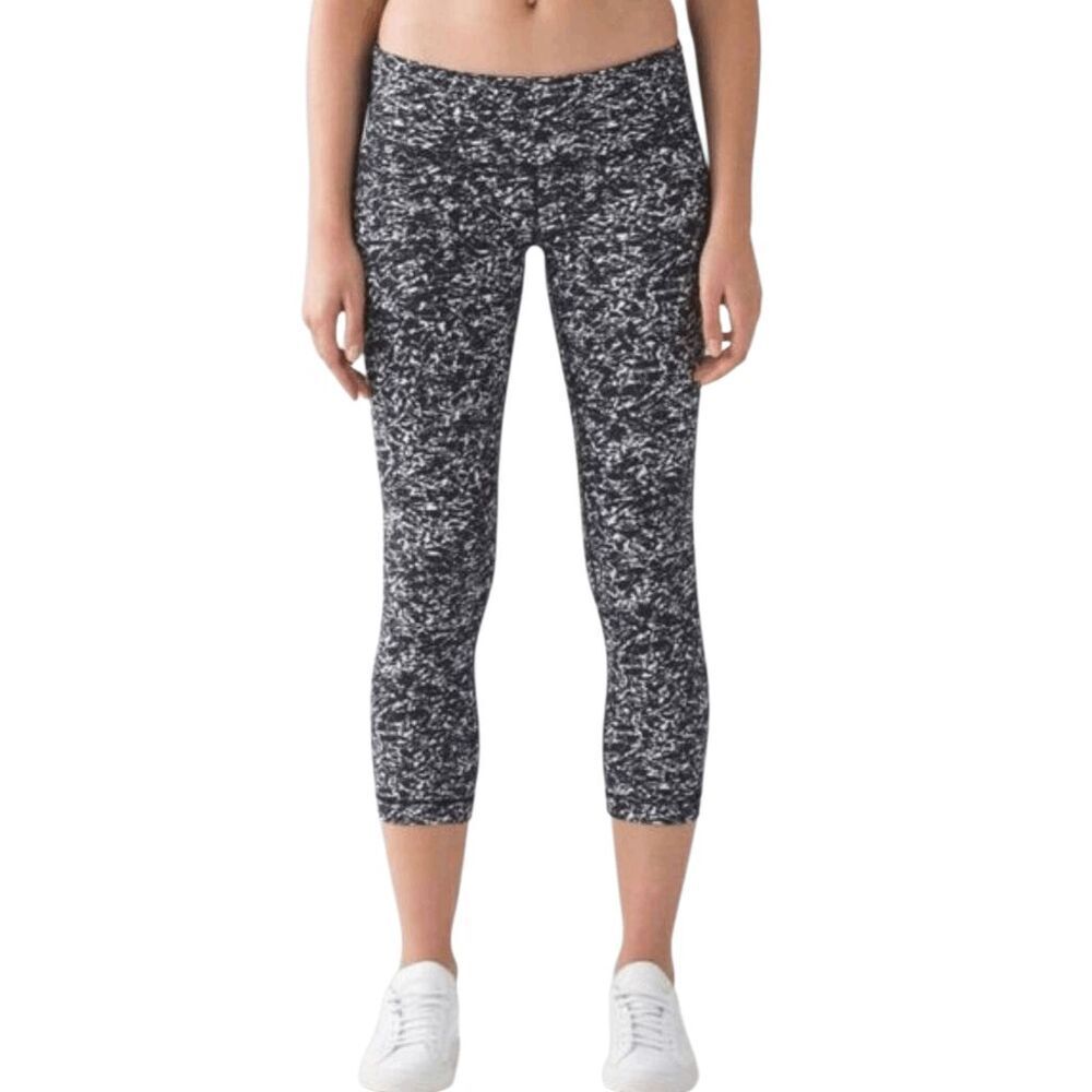 LULULEMON ATHLETICA Wunder Under Crop III (21') Size 6